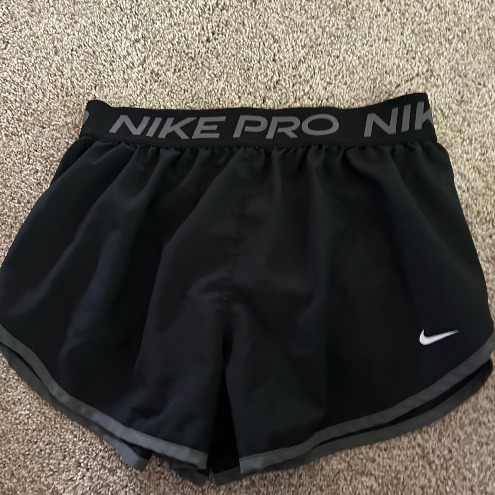 Nike Pro Women's Athletic Black Shorts